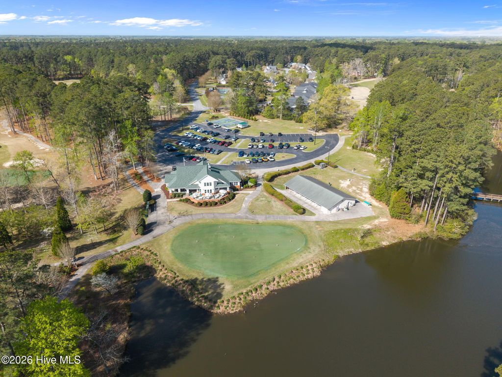 Image 73 of property listing at 121 Pamlico Lane, Chocowinity, NC 27817