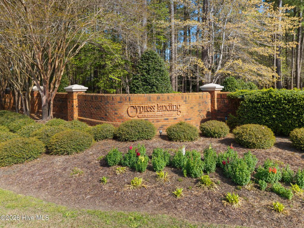 Image 76 of property listing at 121 Pamlico Lane, Chocowinity, NC 27817