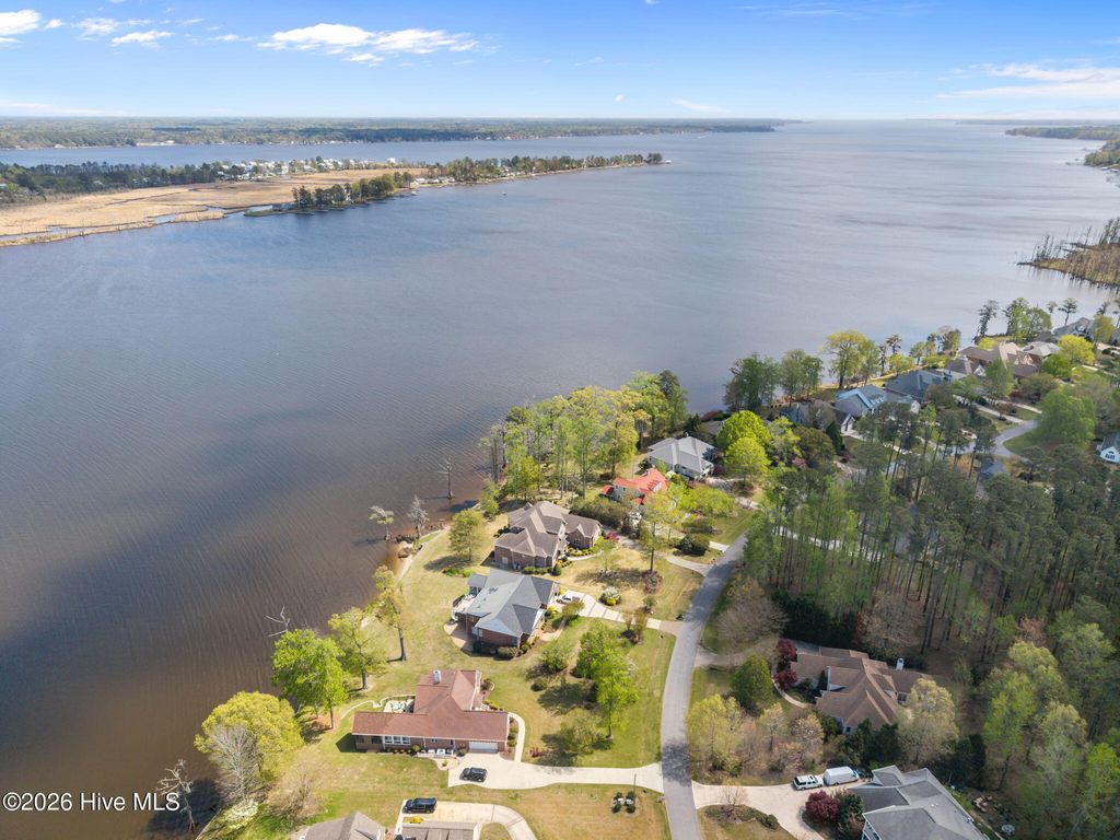 Image 78 of property listing at 121 Pamlico Lane, Chocowinity, NC 27817