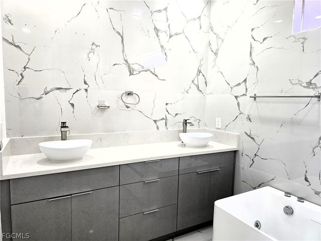 3313 8th ST W, Lehigh Acres, FL 33971