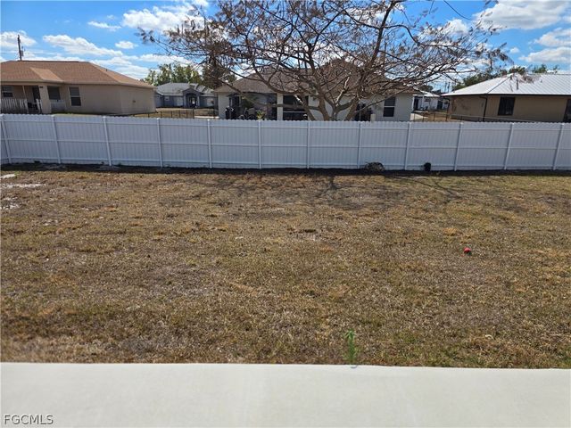 3313 8th ST W, Lehigh Acres, FL 33971