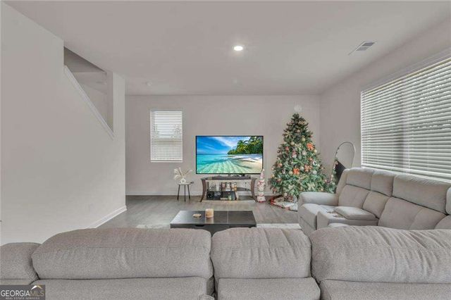 23 Embry Boulevard, Pendergrass, GA 30567