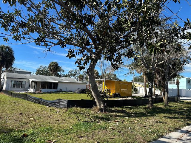 1811 2ND STREET, Indian Rocks Beach, FL 33785