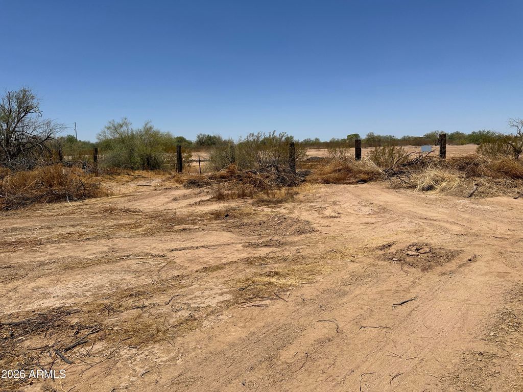 20625 W SKINNER Drive --, Wittmann, AZ 85361 — photo 4