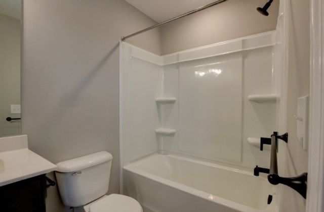 1115 Hillwood Dr Unit E3, Clarksville, TN 37040