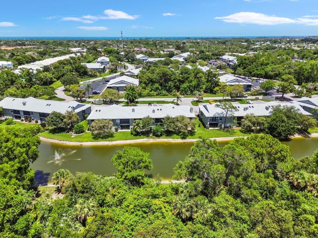 8259 SE Croft Circle L-7, Hobe Sound, FL 33455