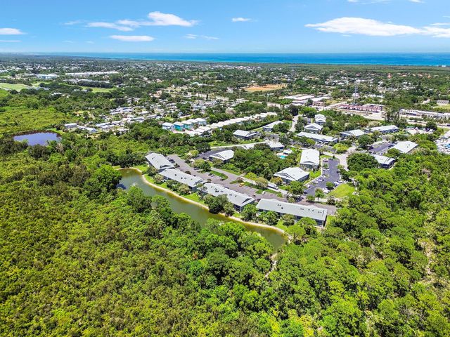 8259 SE Croft Circle L-7, Hobe Sound, FL 33455