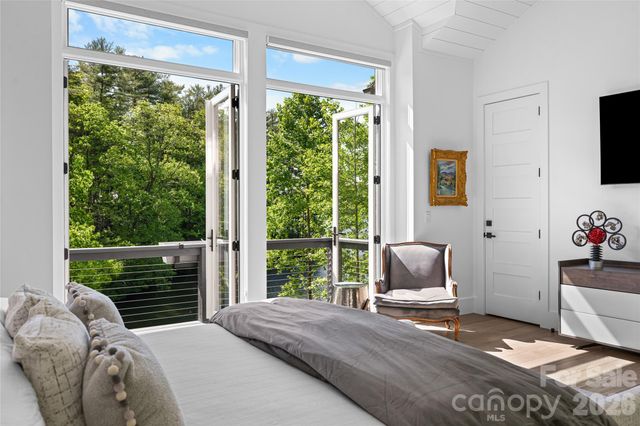 2235 Cold Mountain Road, Lake Toxaway, NC 28747