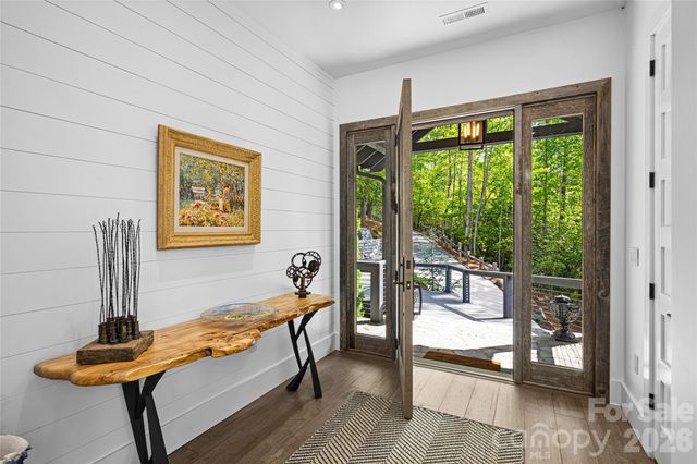 2235 Cold Mountain Road, Lake Toxaway, NC 28747