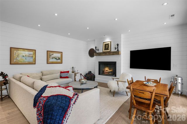 2235 Cold Mountain Road, Lake Toxaway, NC 28747
