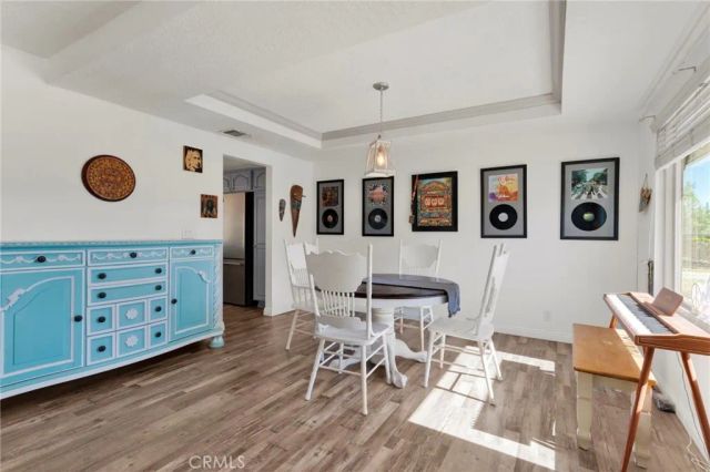 20135 Eyota Road, Apple Valley, CA 92308