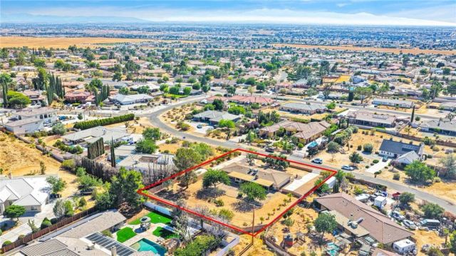 20135 Eyota Road, Apple Valley, CA 92308