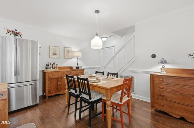 411 Summerwalk Circle, Chapel Hill, NC 27517