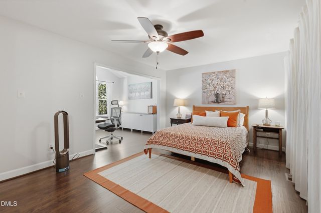 411 Summerwalk Circle, Chapel Hill, NC 27517