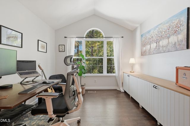 411 Summerwalk Circle, Chapel Hill, NC 27517