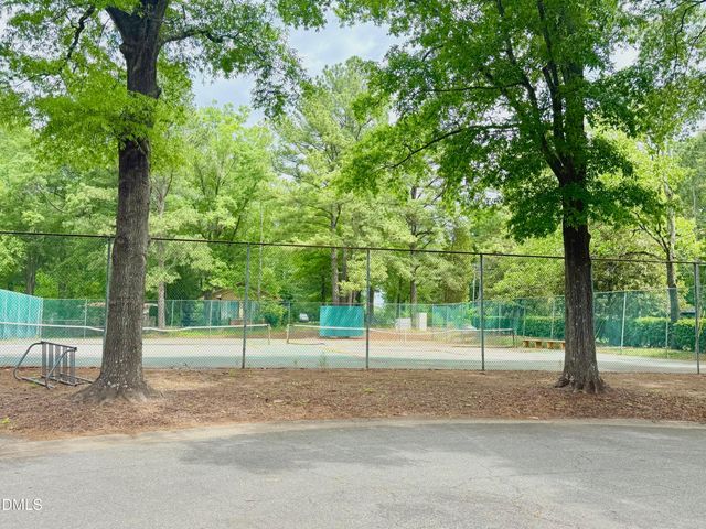 411 Summerwalk Circle, Chapel Hill, NC 27517