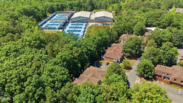 411 Summerwalk Circle, Chapel Hill, NC 27517