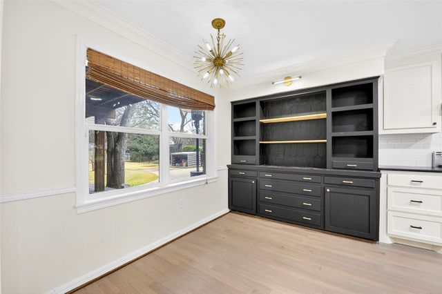 3028 Lavita Lane, Farmers Branch, TX 75234