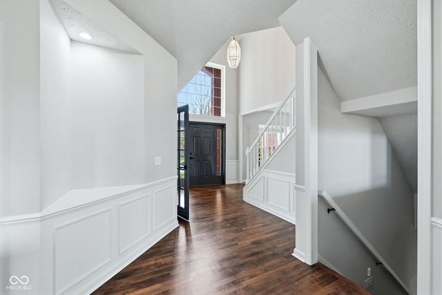 5658 Blackfoot Trail, Carmel, IN 46033