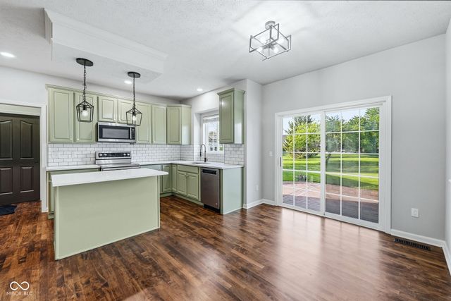 5658 Blackfoot Trail, Carmel, IN 46033