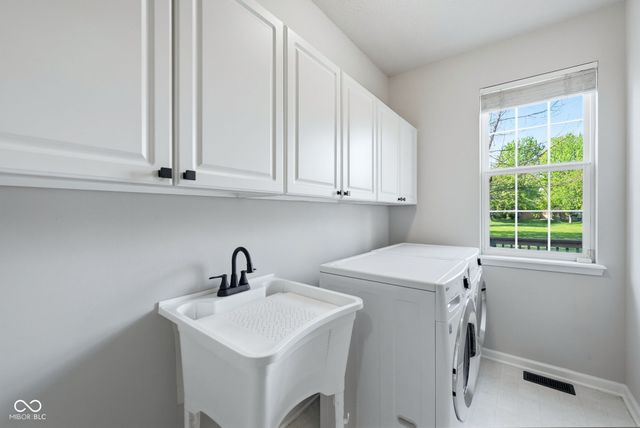 5658 Blackfoot Trail, Carmel, IN 46033