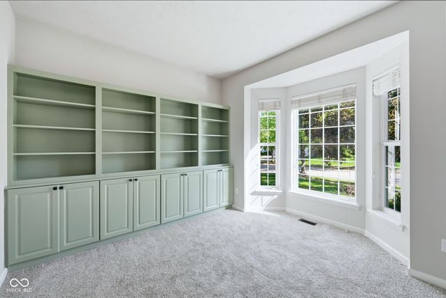 5658 Blackfoot Trail, Carmel, IN 46033