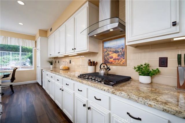 18 Santa Inez, Rancho Santa Margarita, CA 92688