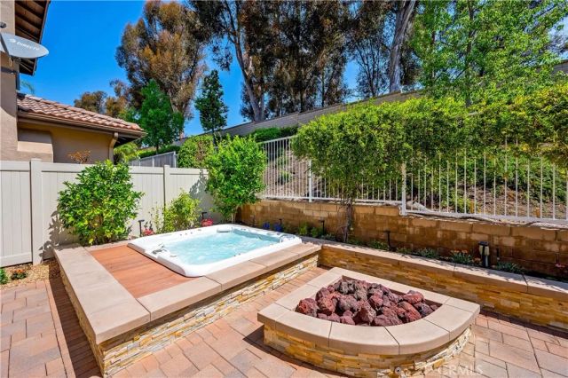 18 Santa Inez, Rancho Santa Margarita, CA 92688