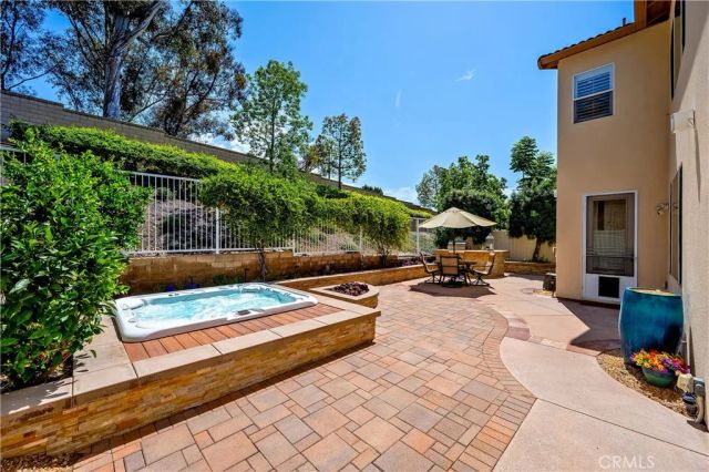 18 Santa Inez, Rancho Santa Margarita, CA 92688