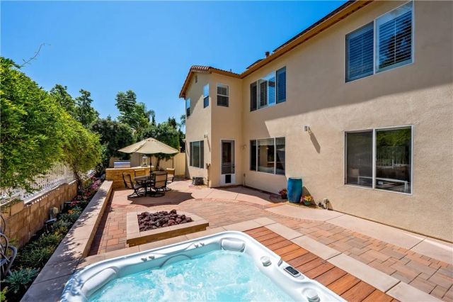 18 Santa Inez, Rancho Santa Margarita, CA 92688