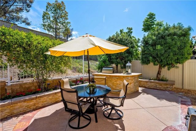 18 Santa Inez, Rancho Santa Margarita, CA 92688