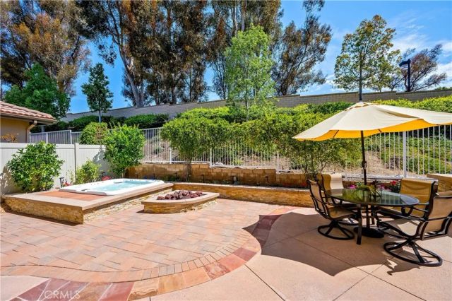 18 Santa Inez, Rancho Santa Margarita, CA 92688