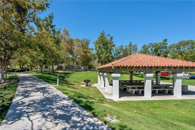 18 Santa Inez, Rancho Santa Margarita, CA 92688