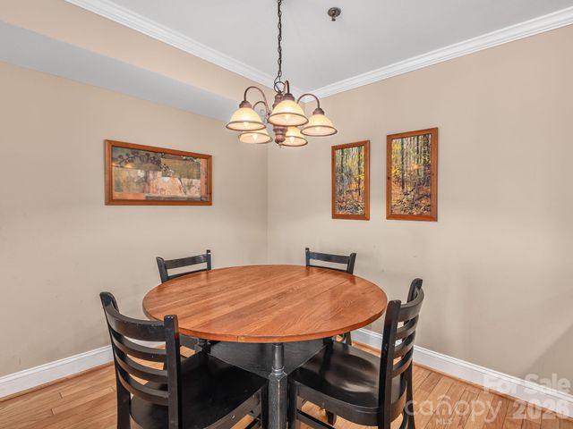 307 Bowling Park Road, Asheville, NC 28803