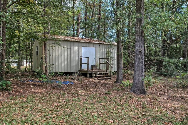 360 Oakhill Road, Hemphill, TX 75948