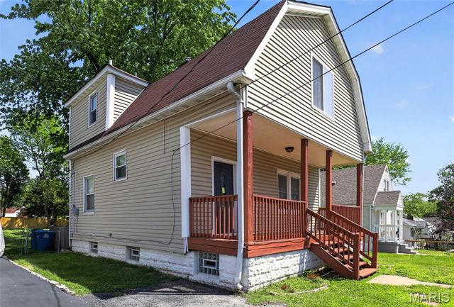 9533 Tennyson Avenue, Overland, MO 63114