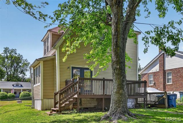 9533 Tennyson Avenue, Overland, MO 63114