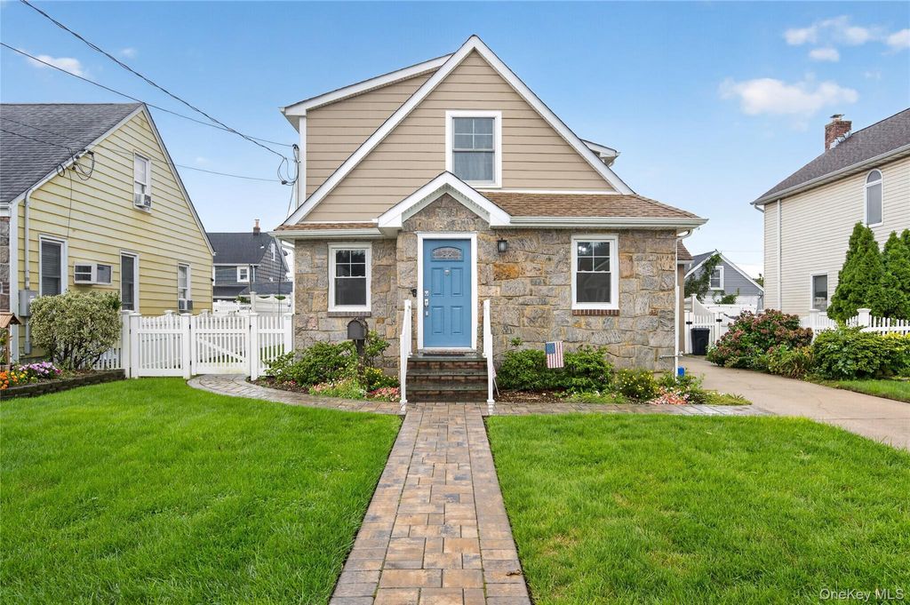 177 Jerome Avenue, Mineola, NY 11501 — exterior