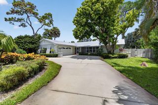 8797 SE SHARON Street, Hobe Sound, FL 33455