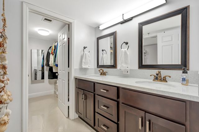 176 Helios Drive 108, Jupiter, FL 33477