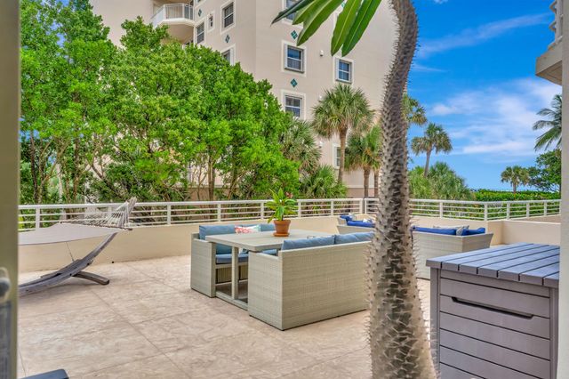 176 Helios Drive 108, Jupiter, FL 33477
