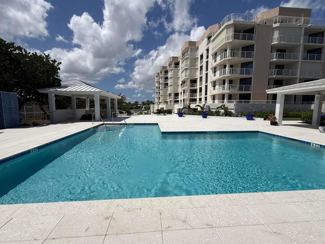 176 Helios Drive 108, Jupiter, FL 33477