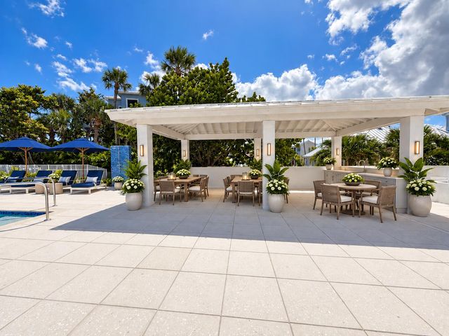 176 Helios Drive 108, Jupiter, FL 33477