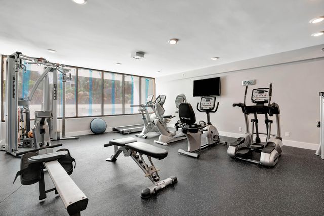 176 Helios Drive 108, Jupiter, FL 33477