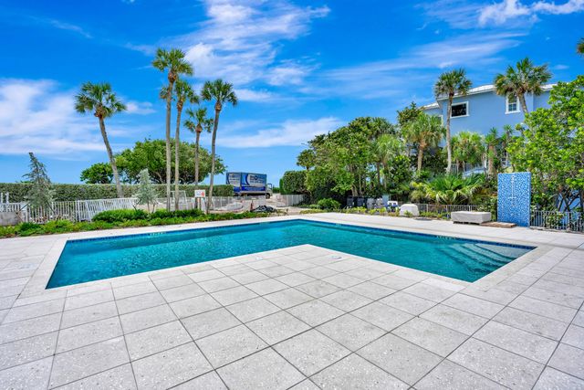 176 Helios Drive 108, Jupiter, FL 33477