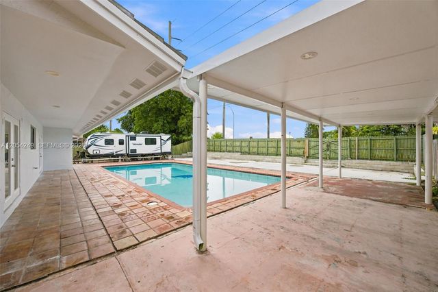 14460 SW 151st Terrace, Miami, FL 33186