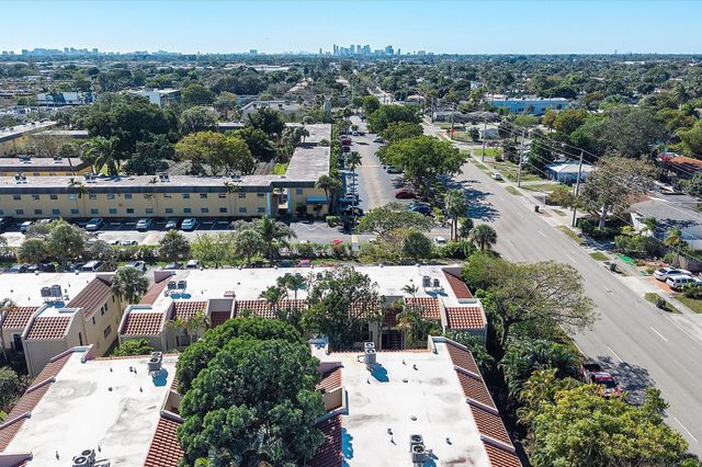 5218 NE 6th Avenue G2, Oakland Park, FL 33334