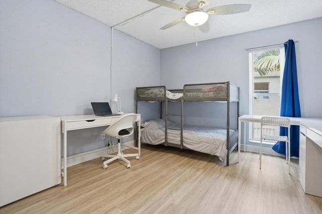 5218 NE 6th Avenue G2, Oakland Park, FL 33334