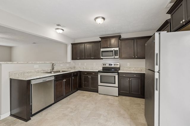 126 Kash Ct, La Vergne, TN 37086