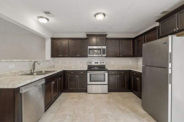 126 Kash Ct, La Vergne, TN 37086
